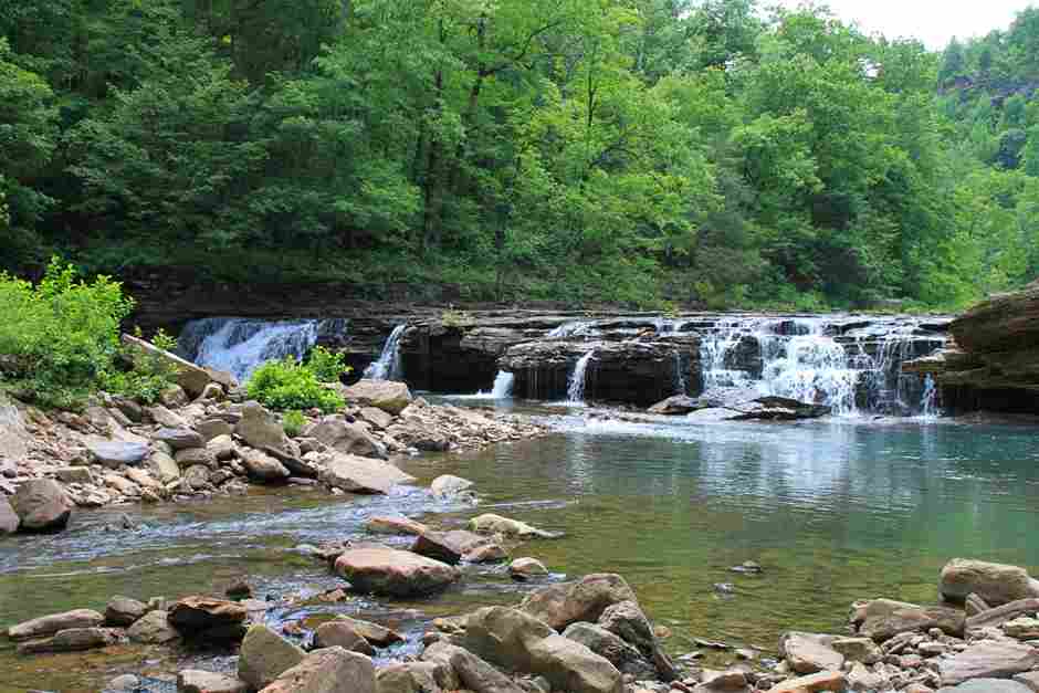 Richland Falls Near Japser Vacation Rentals